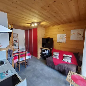 https://chaleureux-2-pieces-avec-terrasse-a-seez.hotels-rhonealpes.com